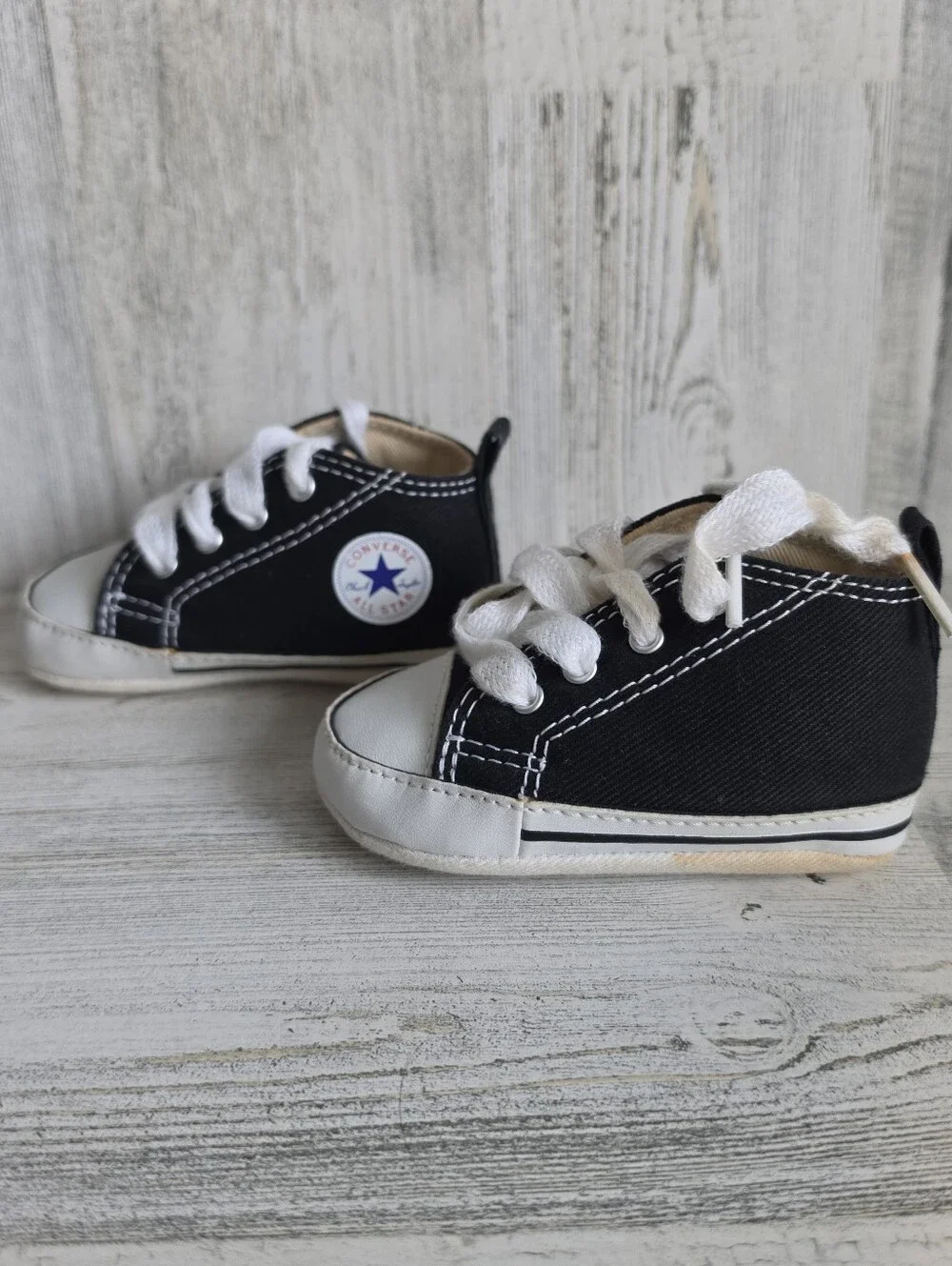 Converse First Star Baby Crib Shoes Size 2 3-6M Black White Chuck Taylor w Box
